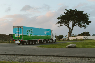 MeadowFresh Truck Graphics for Goodman Fielder